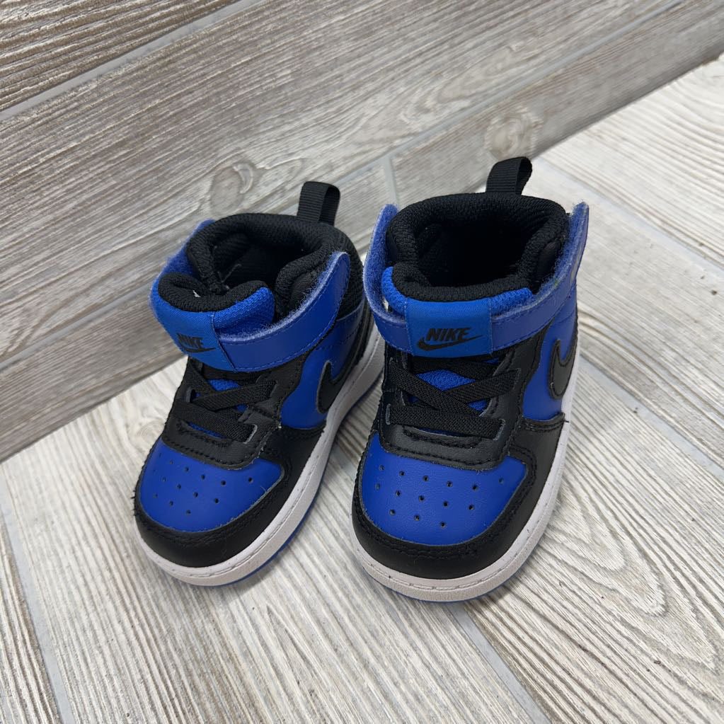 Court Borough Mid Sneakers 5c
