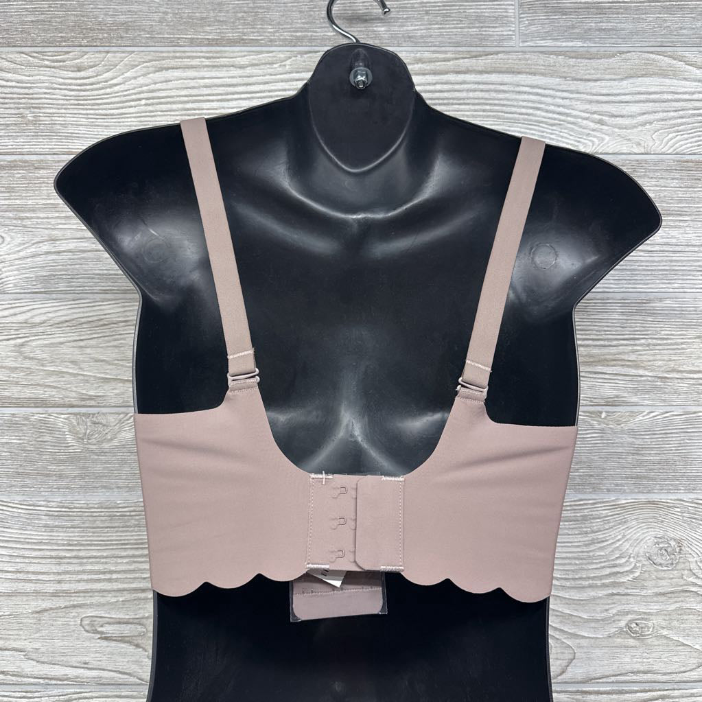 NEW Scallop Trim Nursing Bra Small