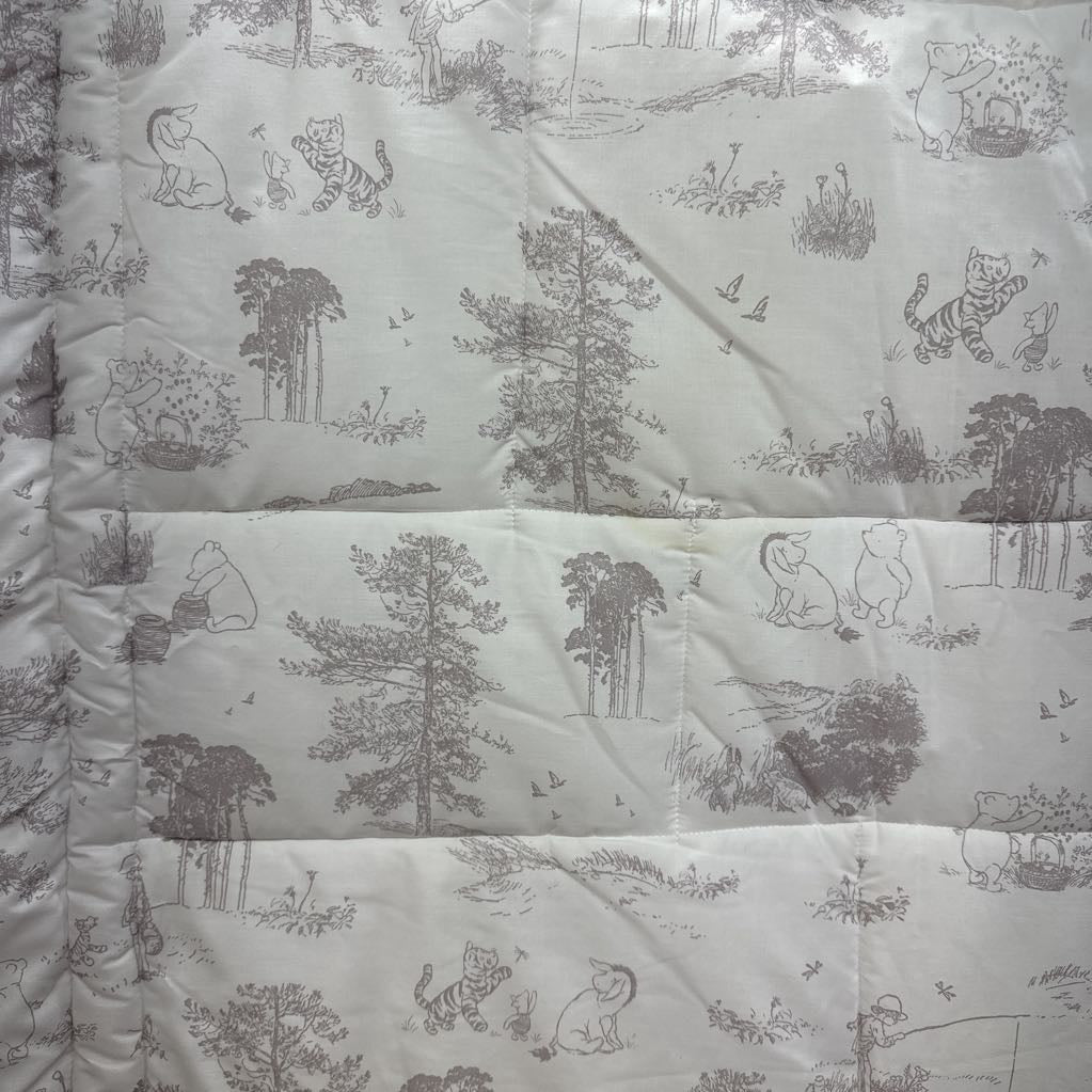 Classic Pooh Honey Fun Quilt, Sheet & Crib Skirt