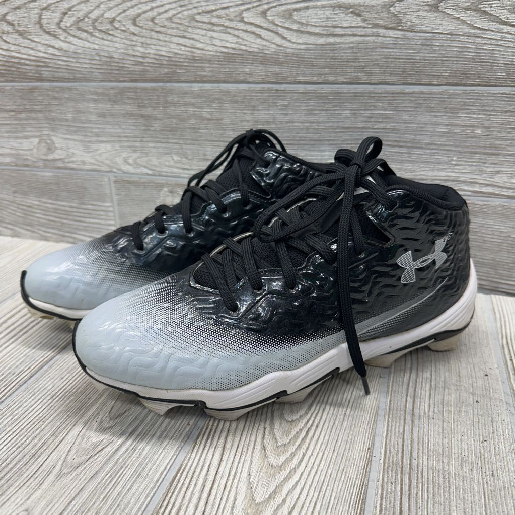 Hammer Mid Football Cleats