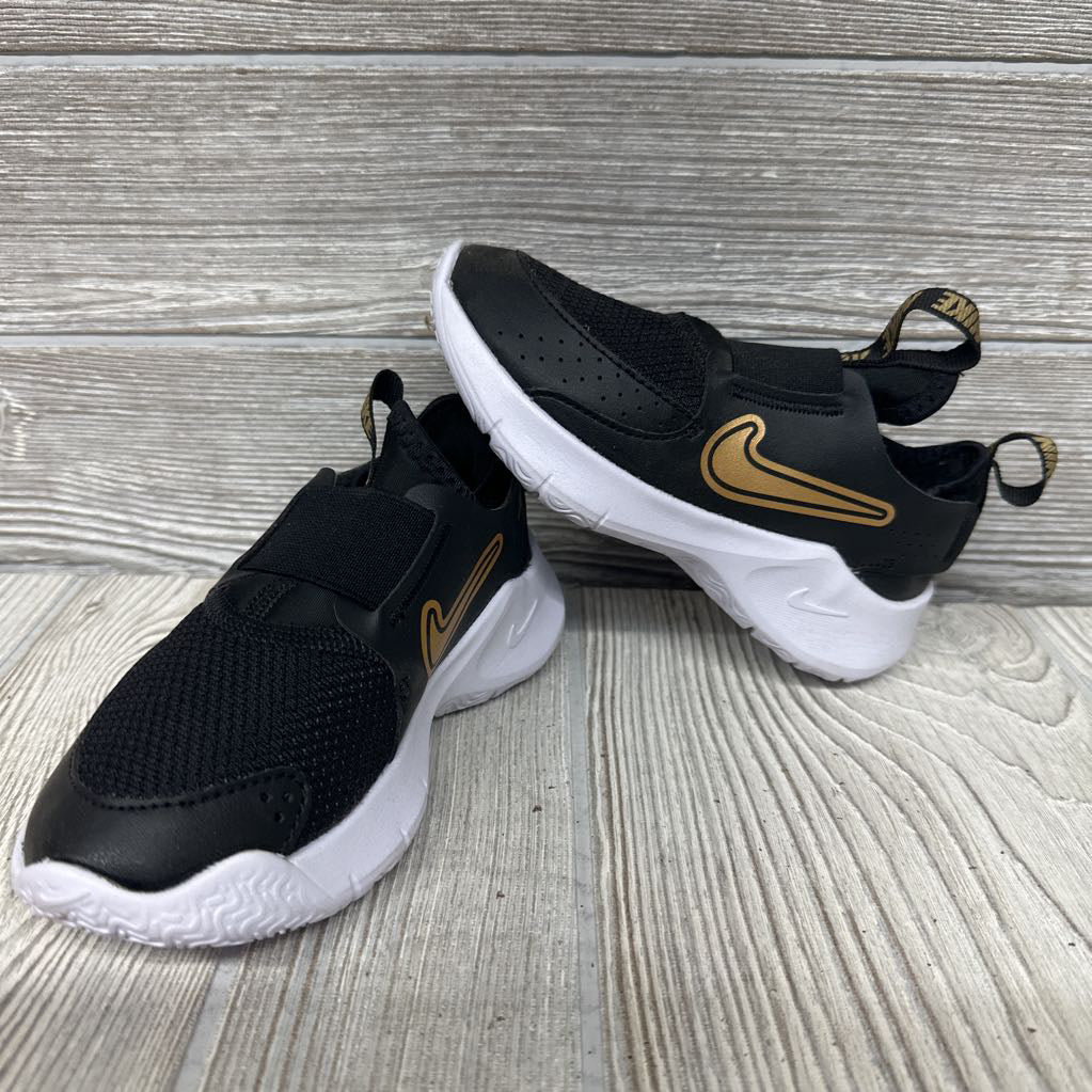 NEW Flex Runner Sneakers 10c