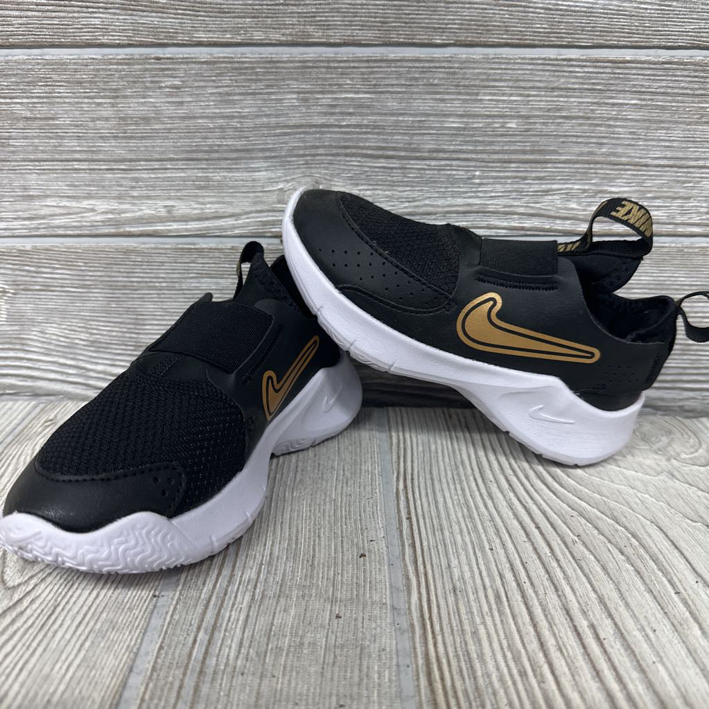 NEW Flex Runner Sneakers 10c