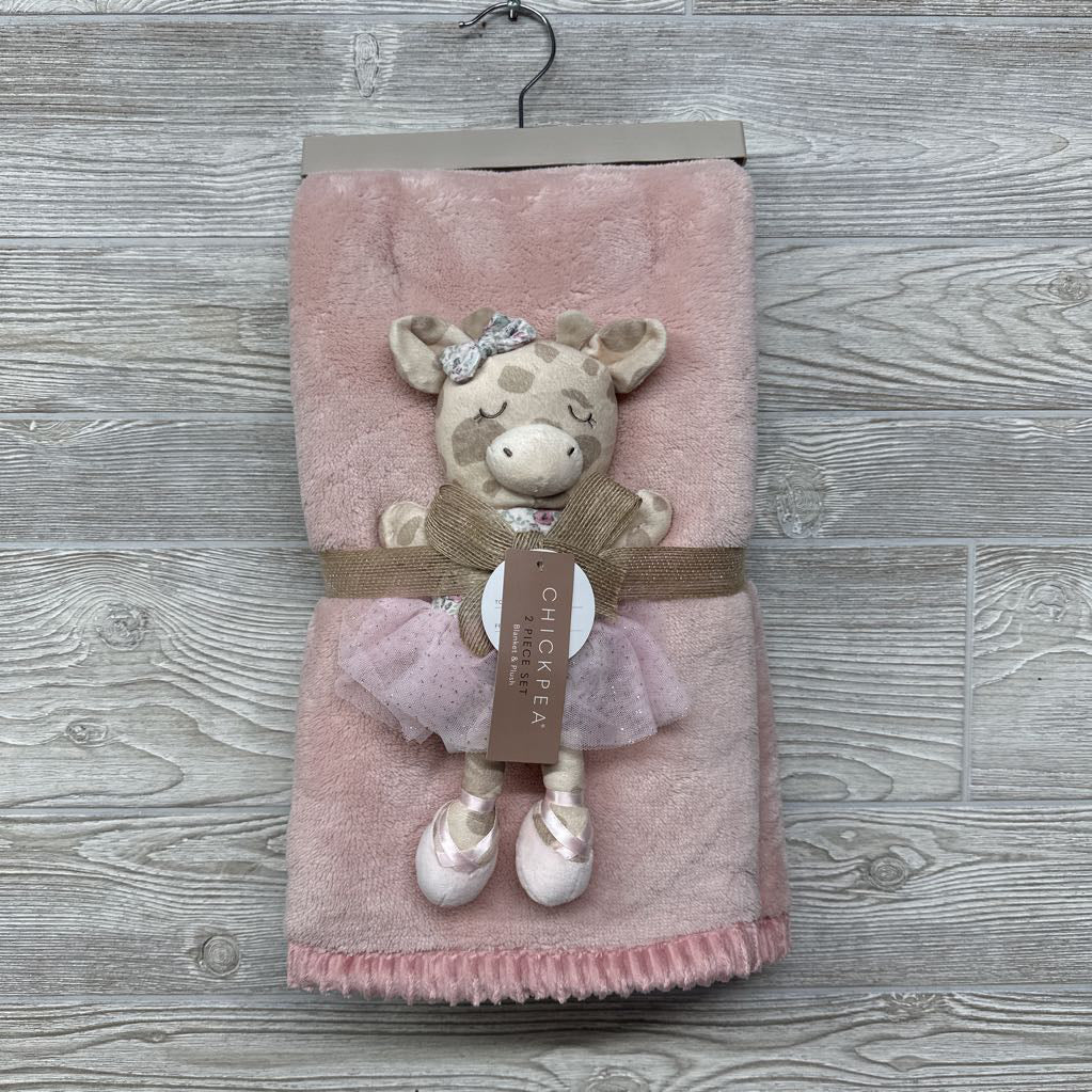 NEW Baby Blanket & Plush Giraffe Doll