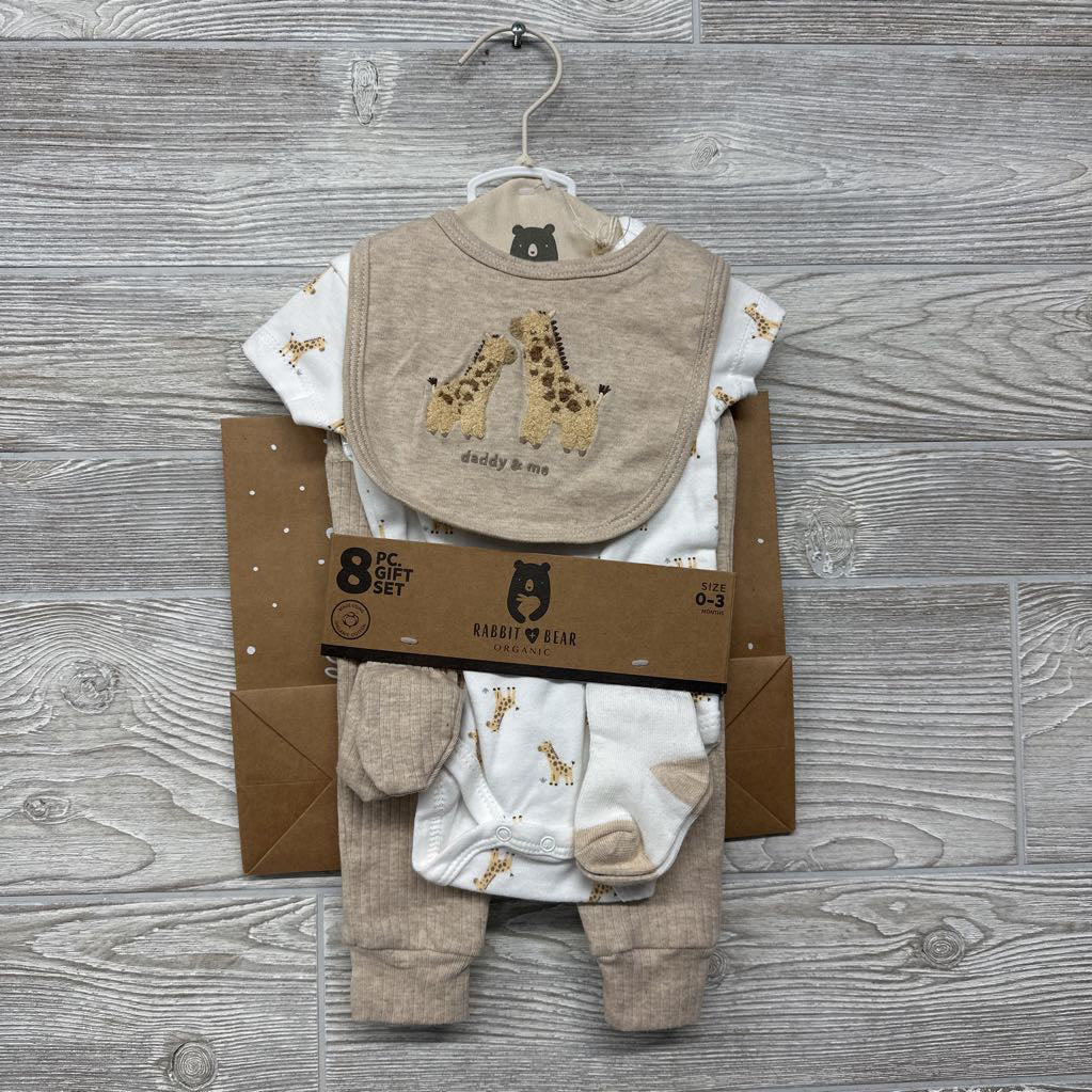 NEW 8 Pc Gift Set Bib, Bodysuit, Pants, Mittens, Socks, Gift Bag