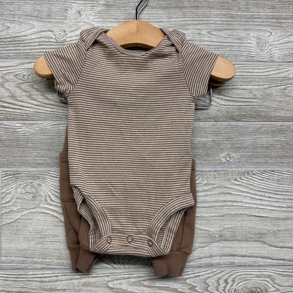 Quilted Jacket, Bodysuit Stripes & French Terry Joggers 3M