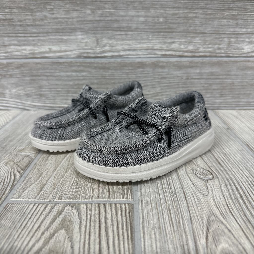 Wally Stretch Slip On Shoes 7c