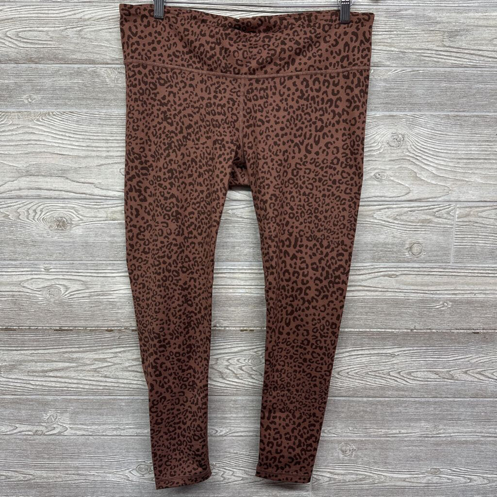 NEW Under The Belly Blackout Leggings Animal Print