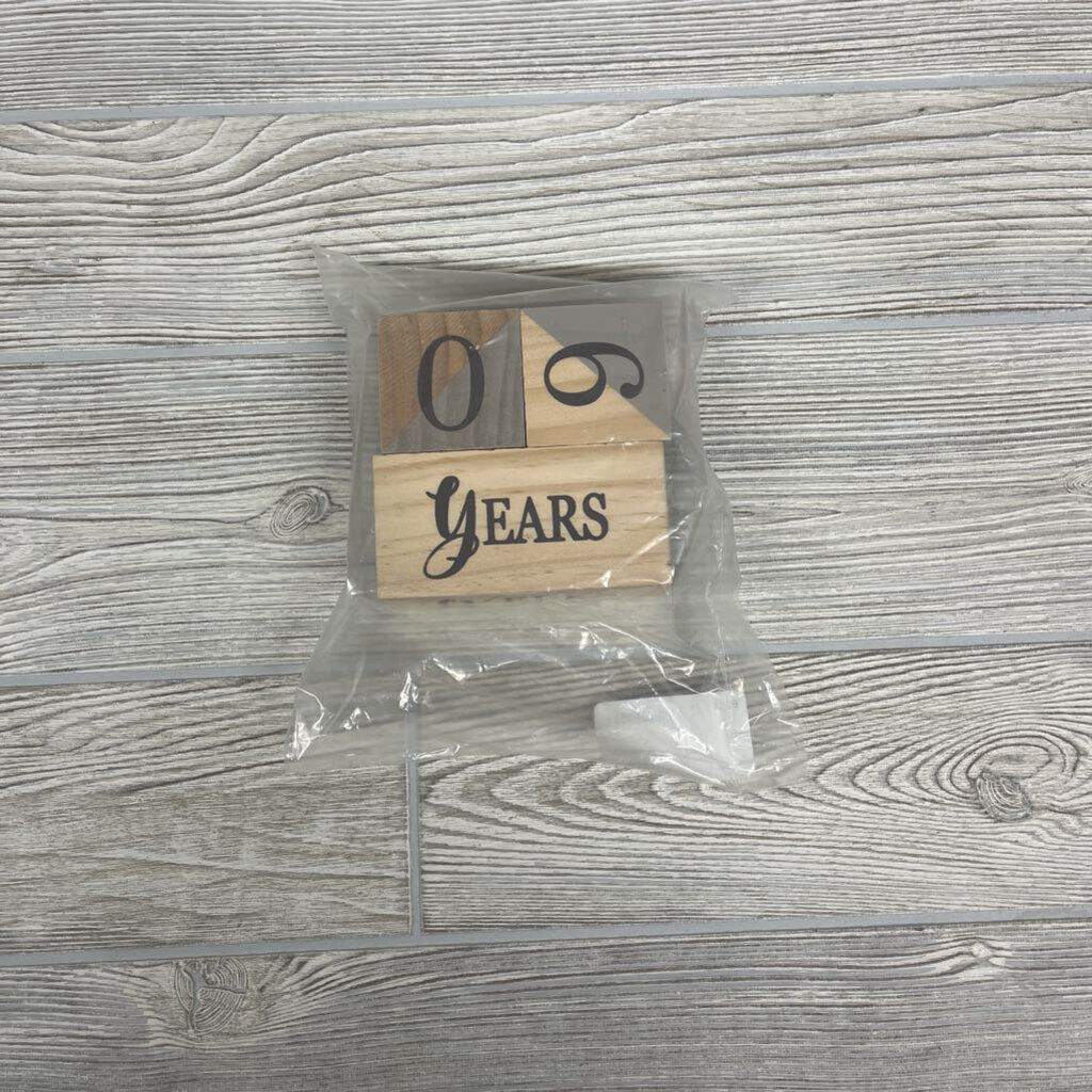 Wooden Milestone Blocks