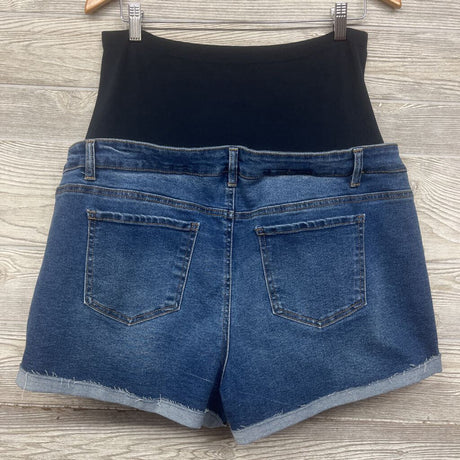NEW Full Panel Roll Cuff Denim Shorts