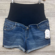 NEW Full Panel Roll Cuff Denim Shorts