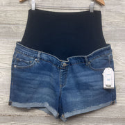 NEW Full Panel Roll Cuff Denim Shorts