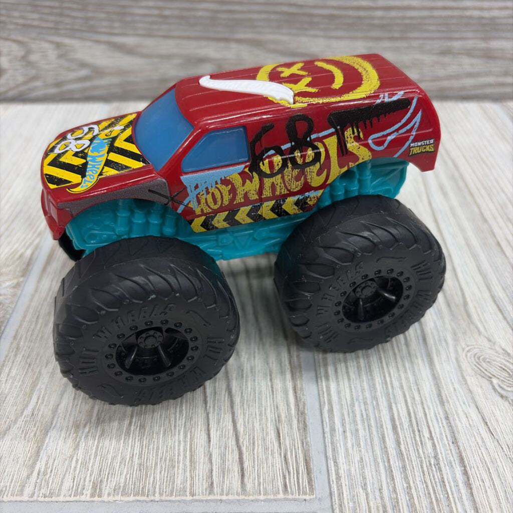 Roarin Wreckers Monster Truck