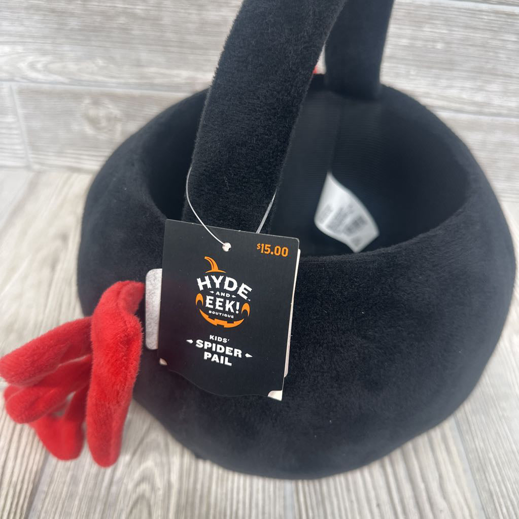NEW Plush Spider Trick Or Treat Basket