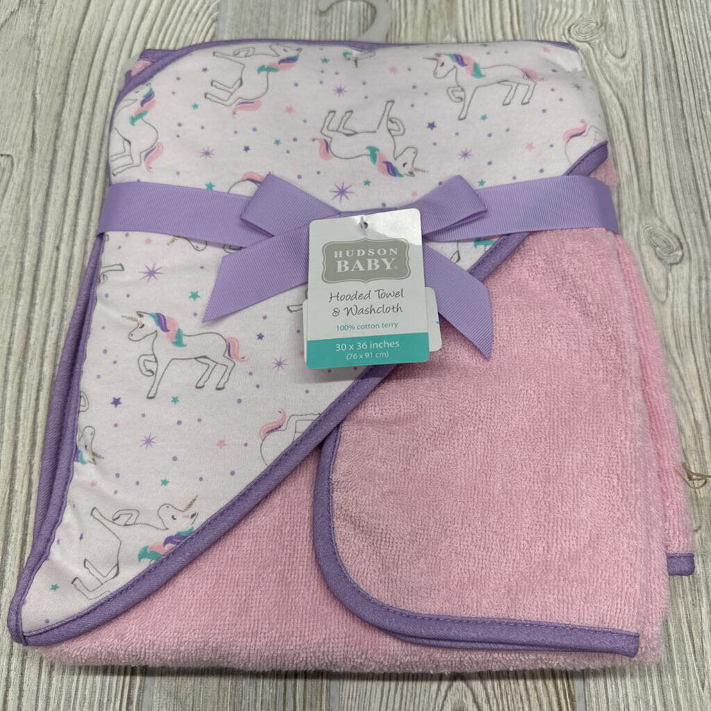 NEW Hooded Towel & Washcloth Unicorns
