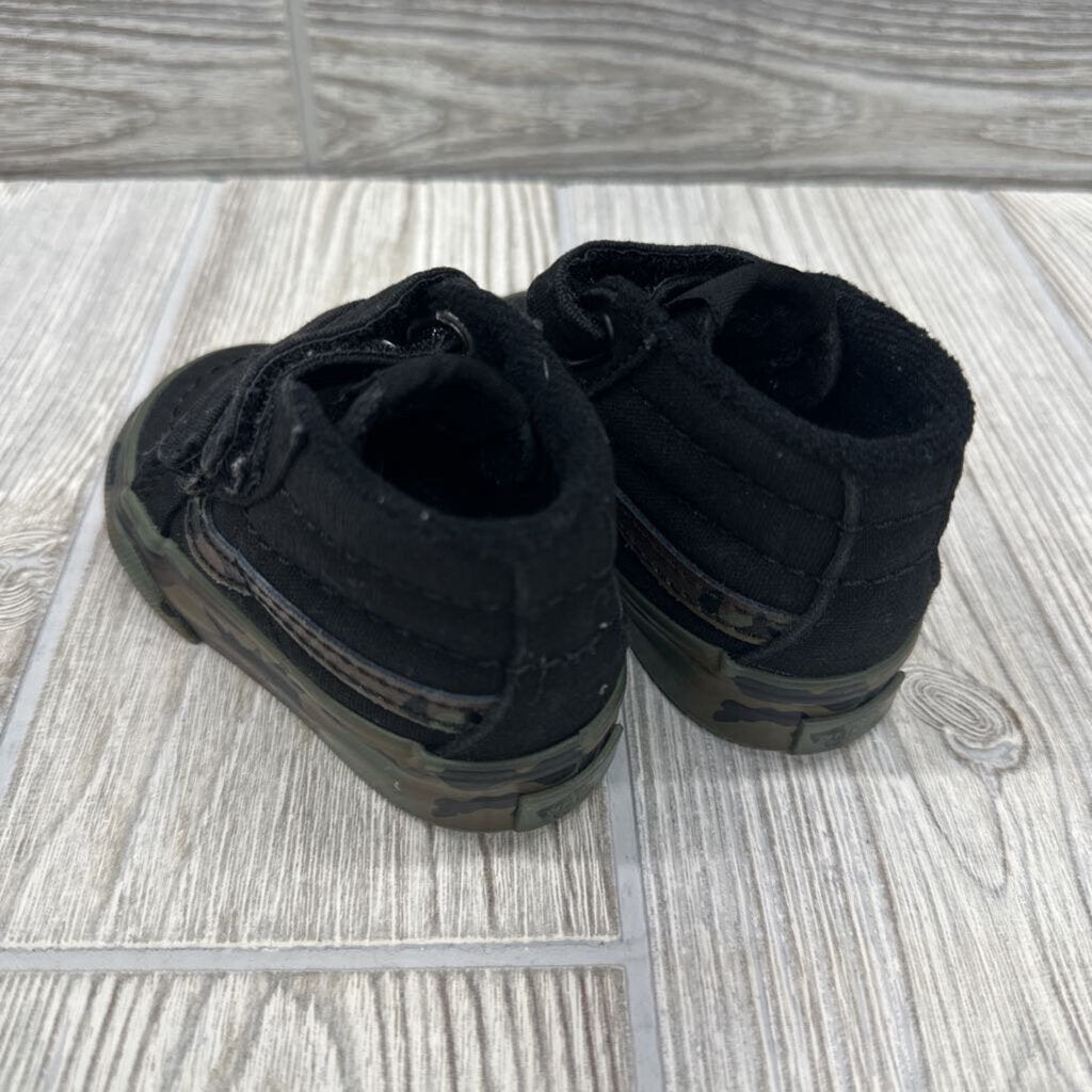 Sk8-Hi Zip Shoes Camo 2c