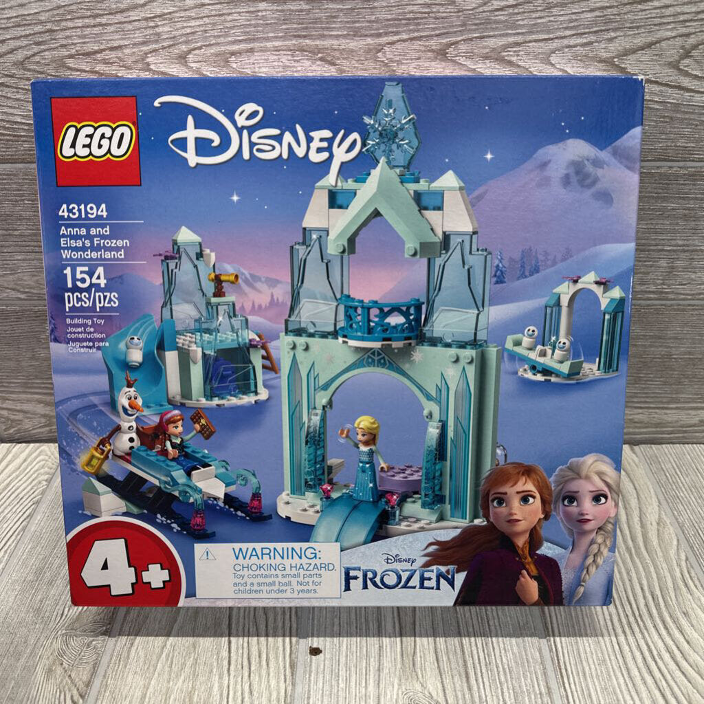 NEW Anna & Elsa's Frozen Wonderland