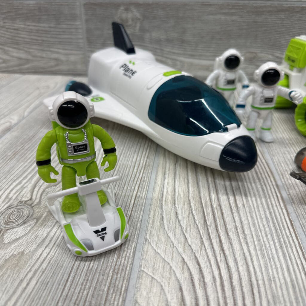 Rocket Ship Toy with Astronauts, Rover