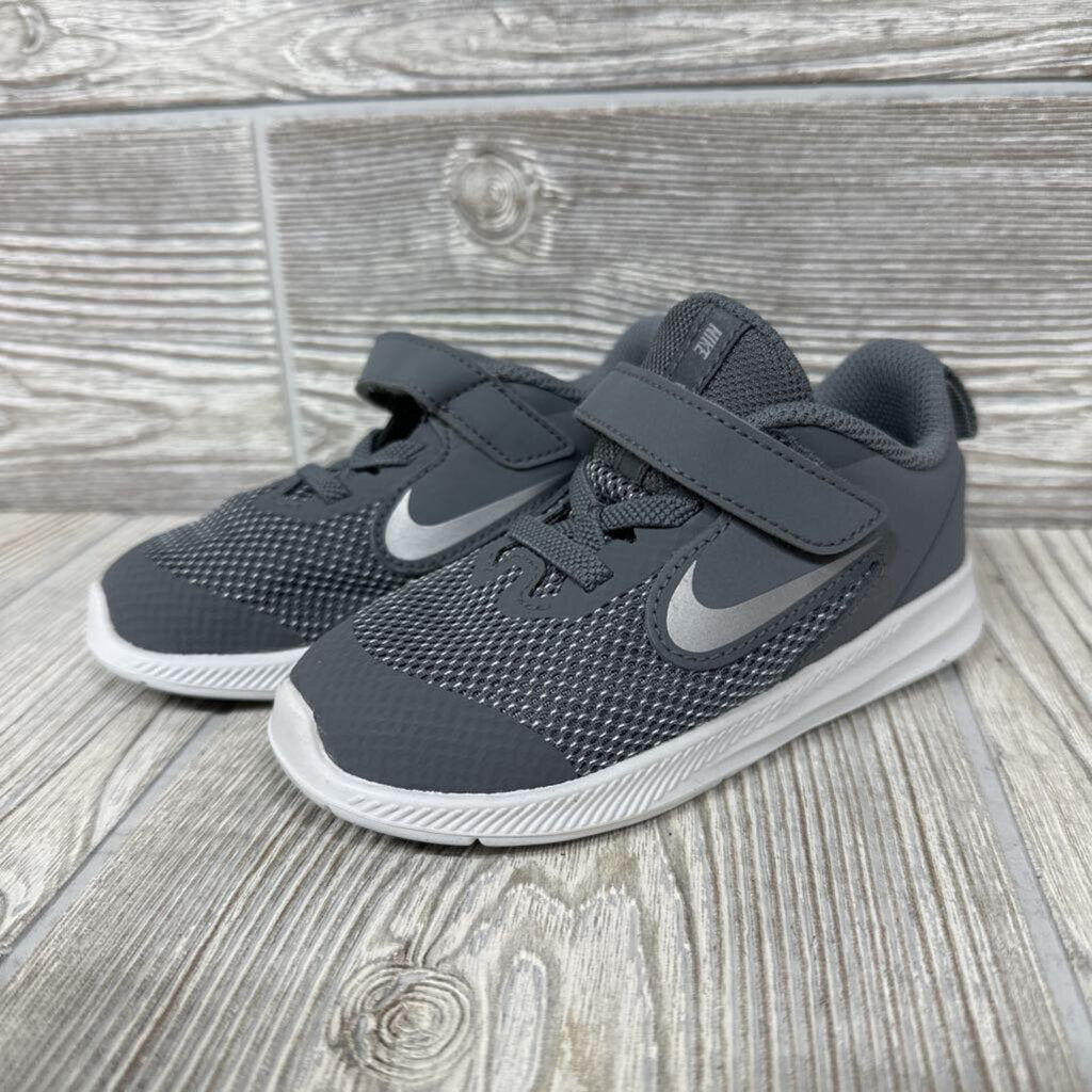 Velcro Downshift Sneakers 8c