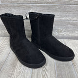 NEW Holland Side Zip Boots 4y