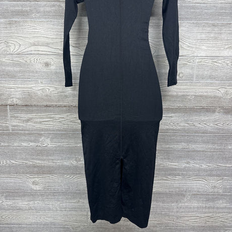 NEW LS Seamless Dress Back Slit Small