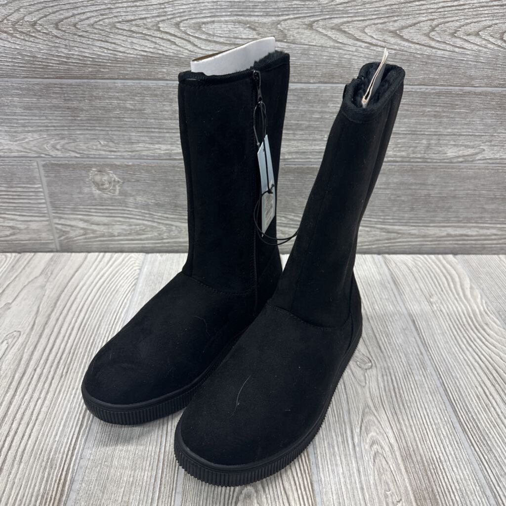 NEW Natalia Cozy Boots 4y