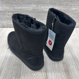 NEW Holland Side Zip Boots 5y