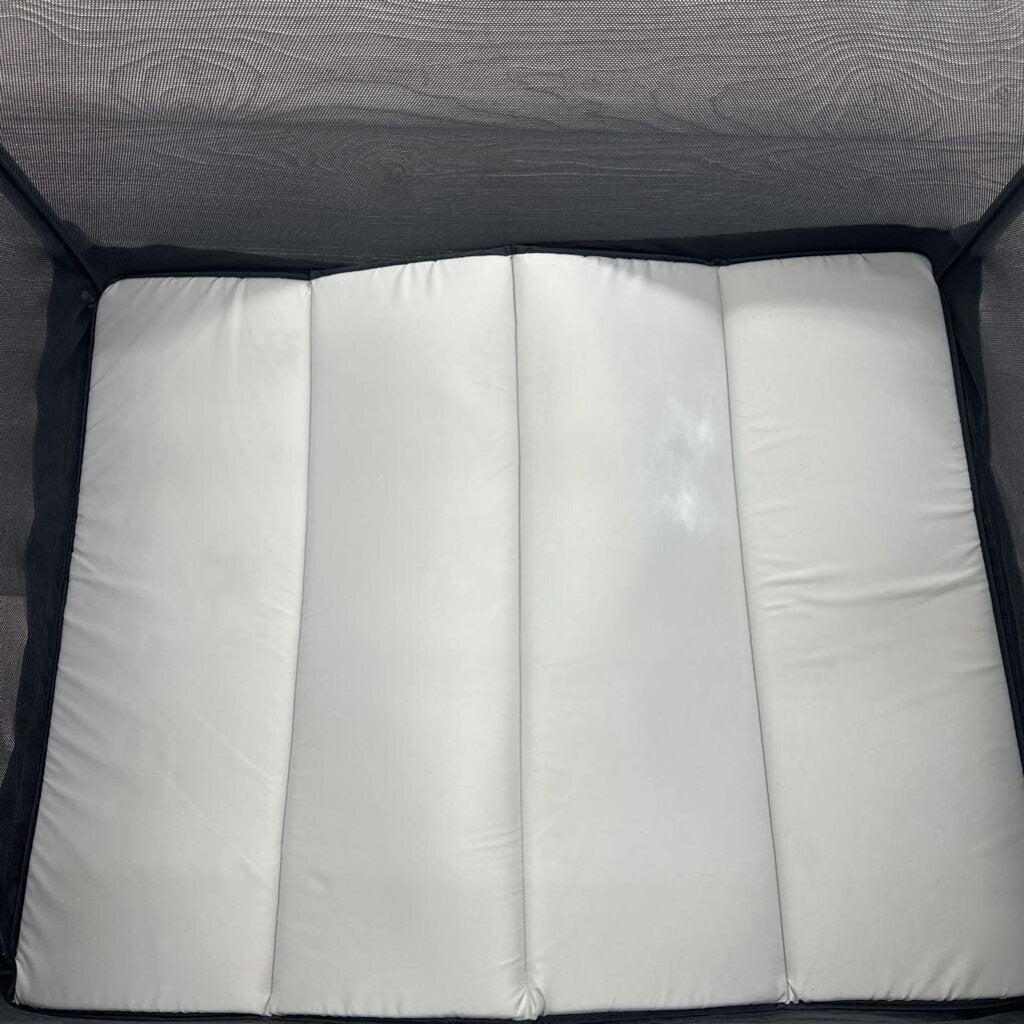 Multi Level Playard(spot on Mat)*