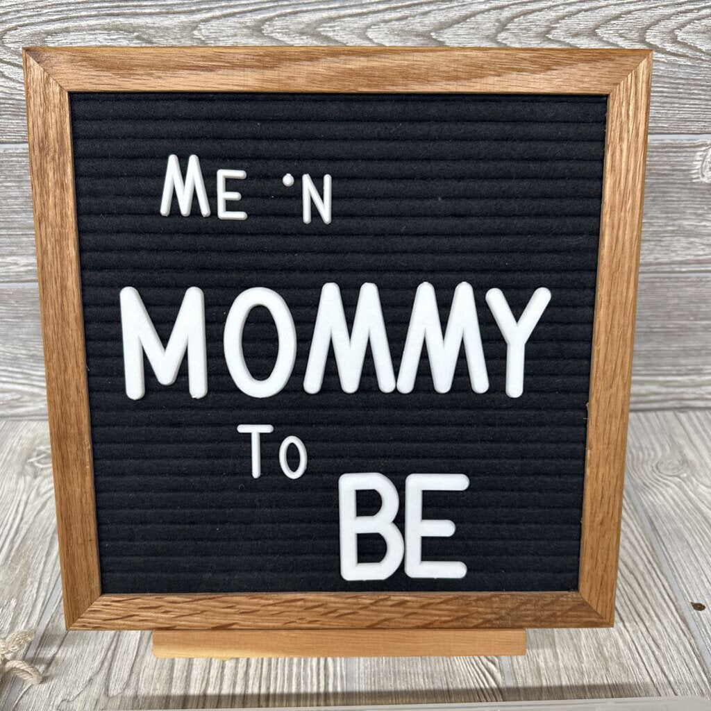 Felt Letter Message Board, Easel & Case