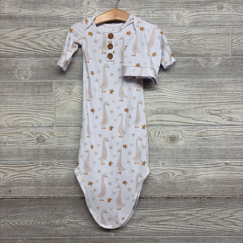 LS PJ Gown & Hat Ducks Flowers 0-3m