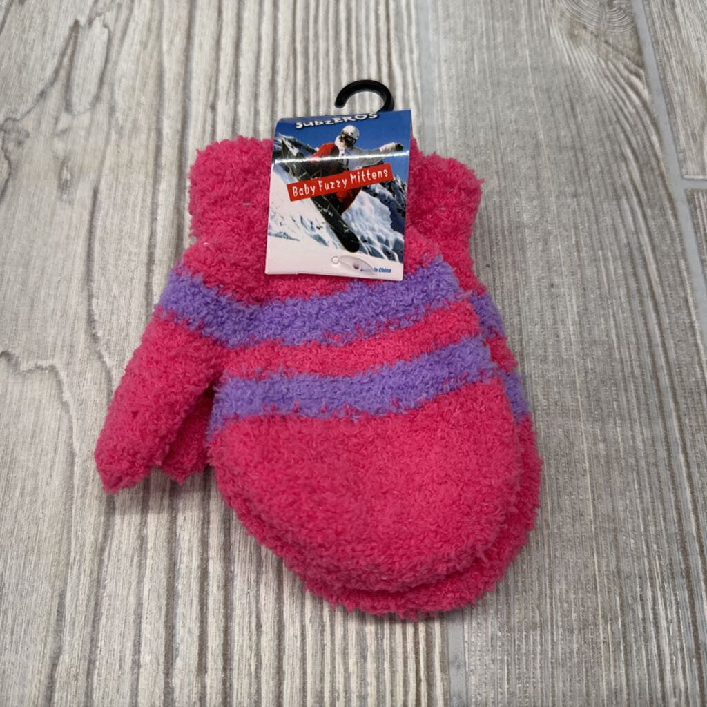 NEW Infant Fuzzy Mittens