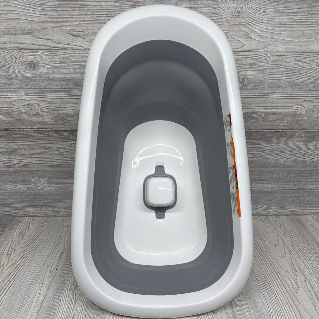 Splash & Store Bathtub