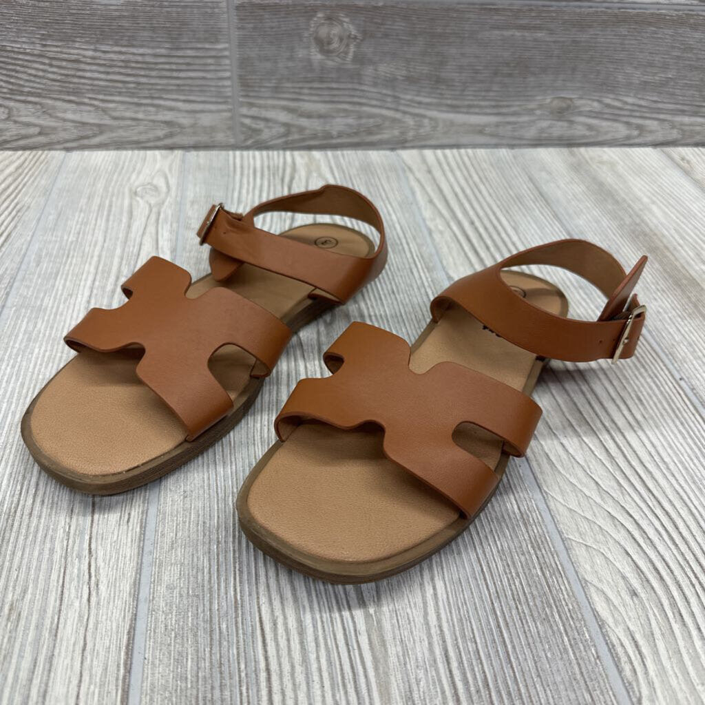 Mari Strap Sandals 3y