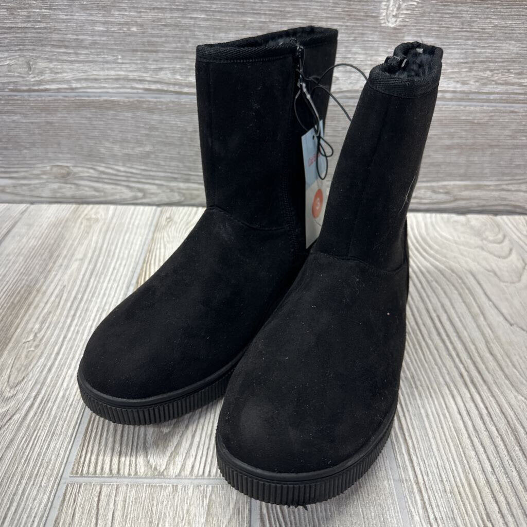 NEW Holland Side Zip Boots 3y