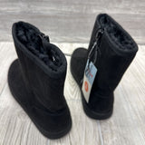 NEW Holland Side Zip Boots 3y