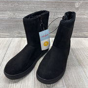 NEW Holland Side Zip Boots 1y