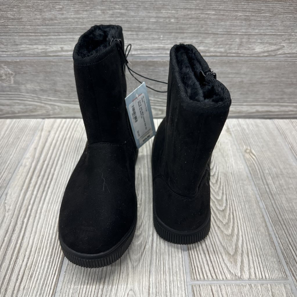 NEW Holland Side Zip Boots 2y