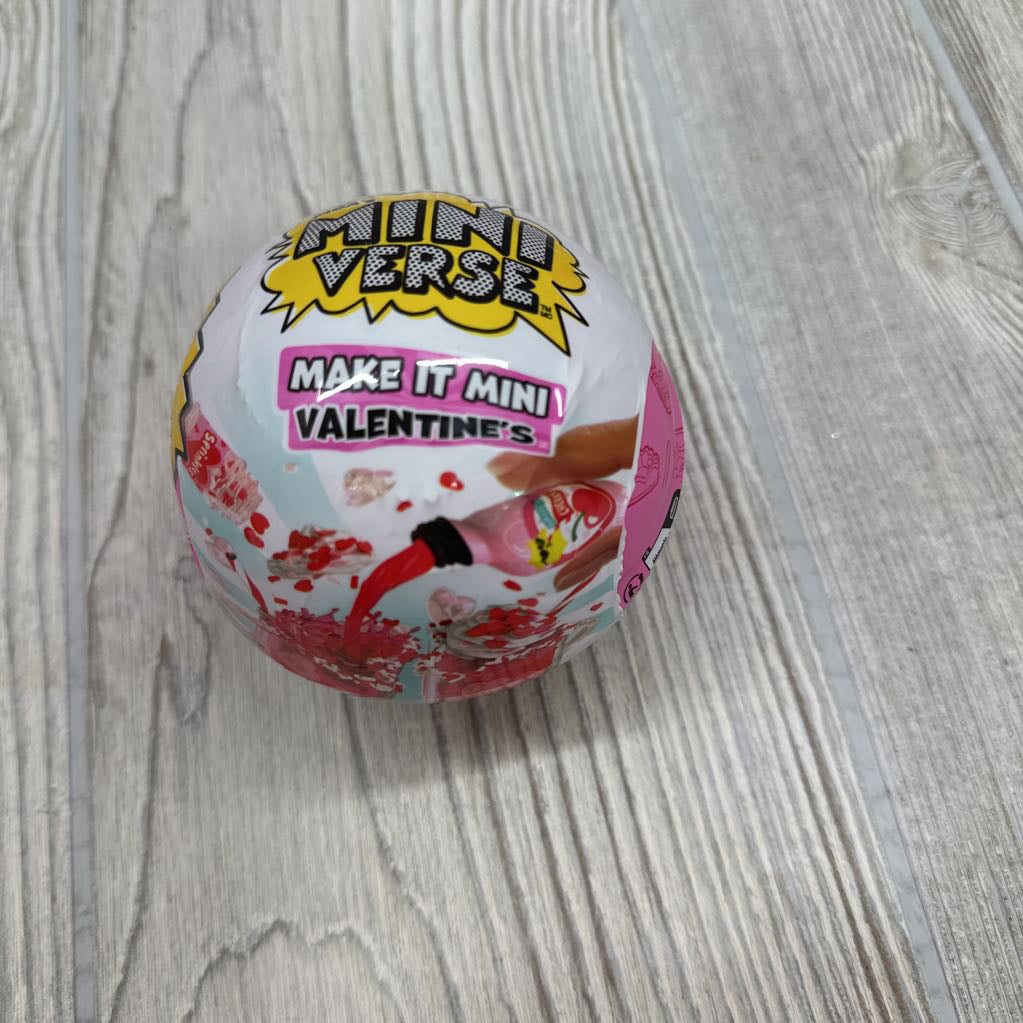 NEW Make It Mini Valentines