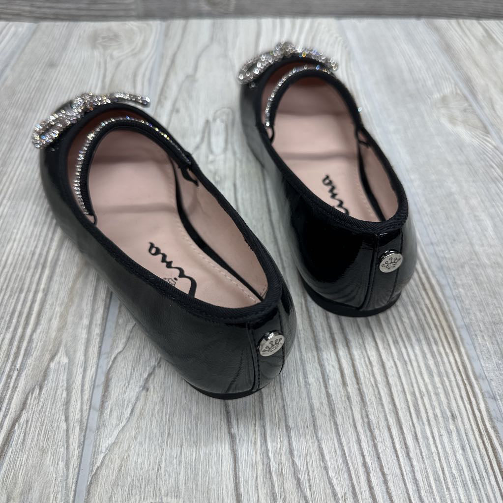 NEW Kendalla Flats W/ Rhinestones 1y