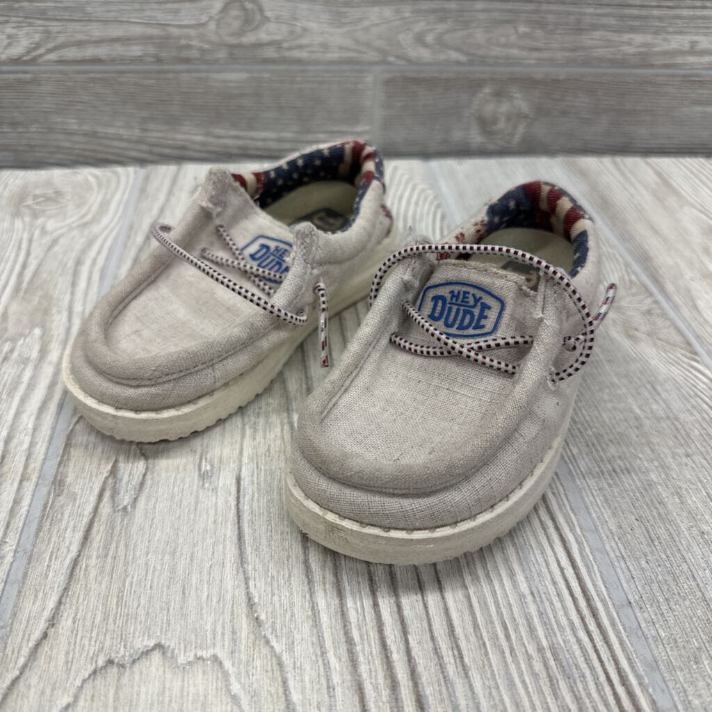 Wally American Slip On Shoes 7c