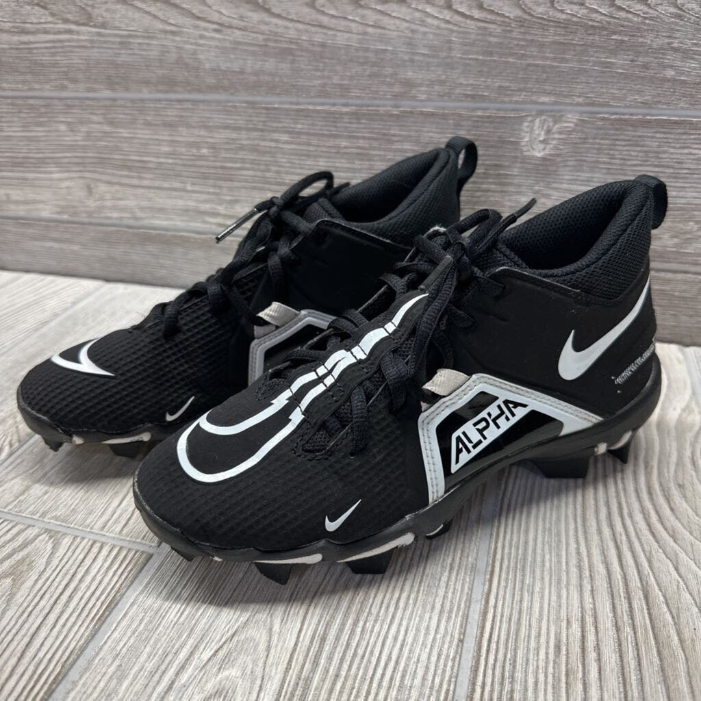 Alpha Menace 3 Shark Football Cleats 4y