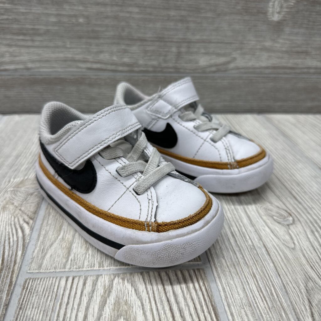 Court Legacy Sneakers 4.5c