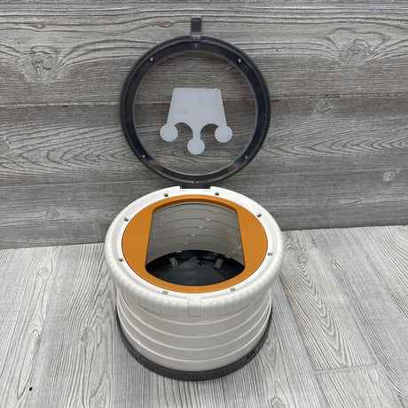 Portable Pop Up Toilet W/ 2 New Bags