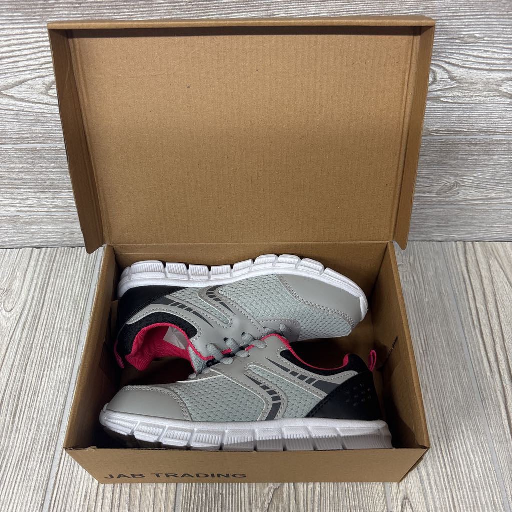 NEW Sneakers 11C
