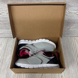 NEW Sneakers 11C