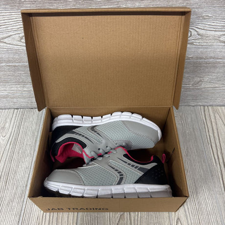 NEW Sneakers 11C