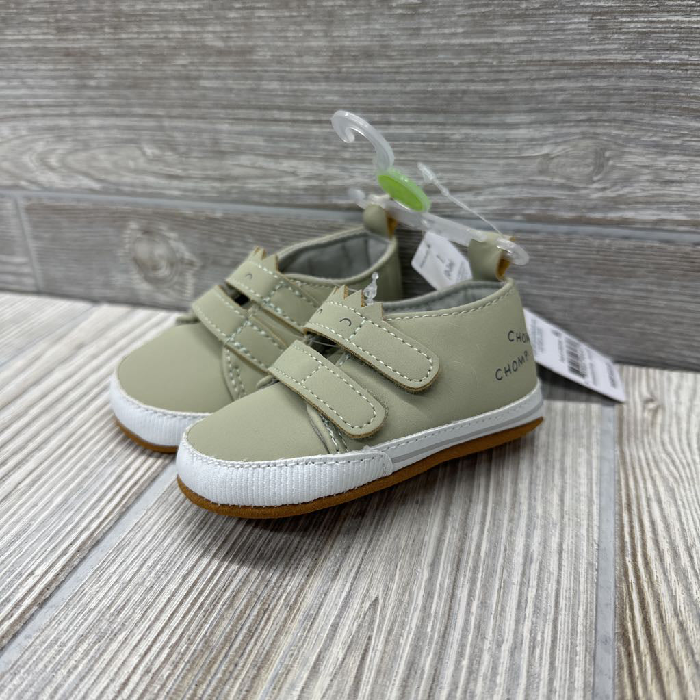 NEW Velcro Crib Shoes Chomp 1c