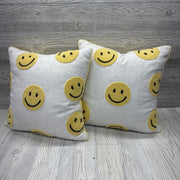 2 Pk Happy Face Pillows