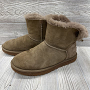 Bailey Bow 2 Boots 10