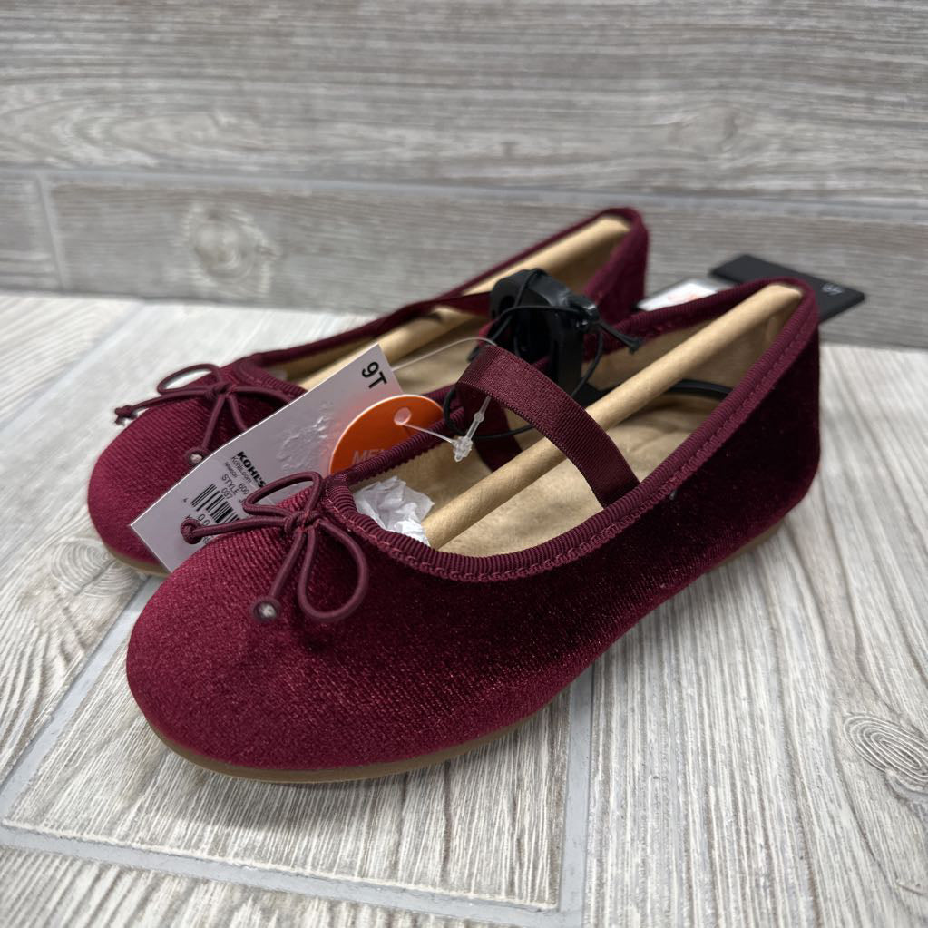 NEW Juniee Velour Flats 9c