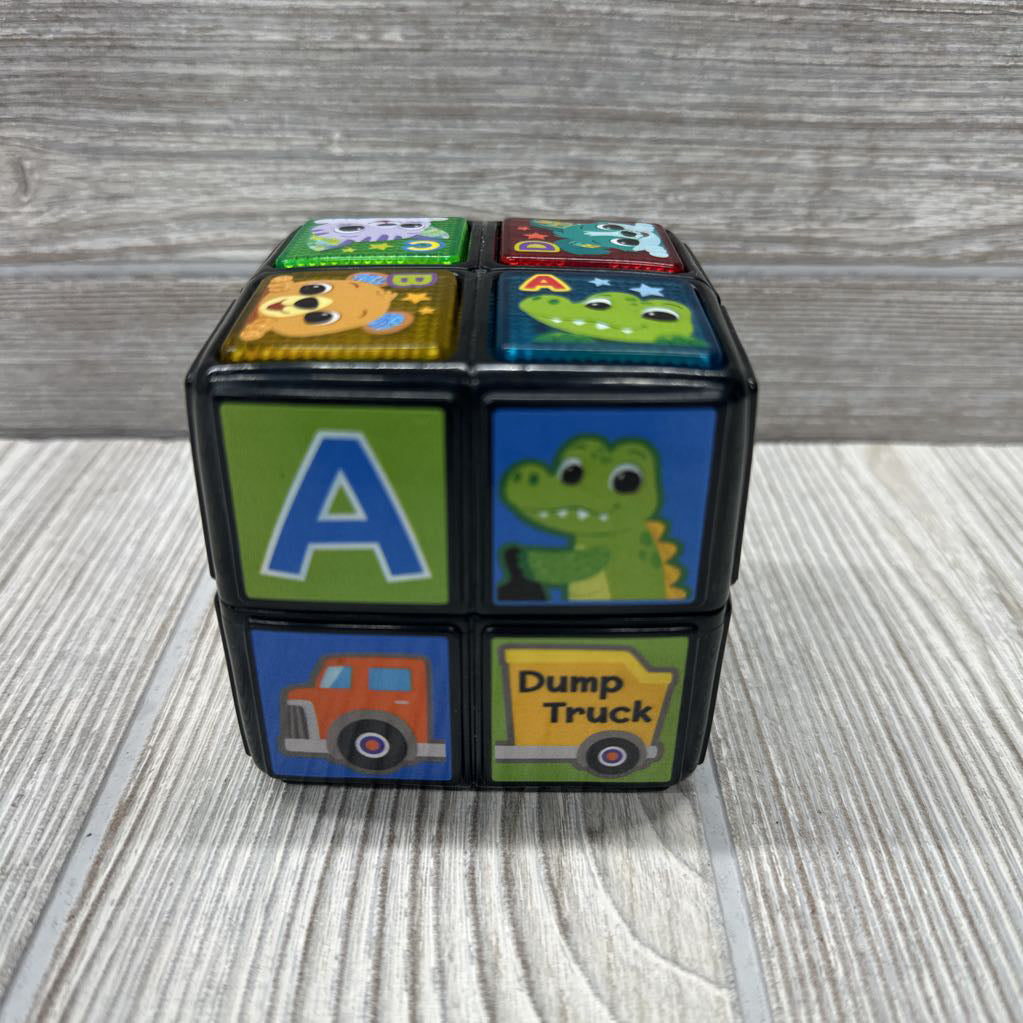 Twist & Tech Animal Cube